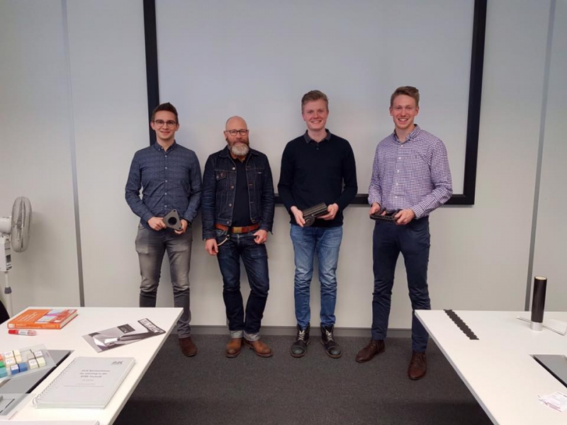 Mehr über den Artikel erfahren Wissenserweiterung CFK-Fertigung